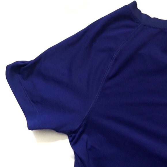 NIKE | BLUE PRO COMBAT FITTED SHORT SLEEVE V-NECK - Picture 5 of 7